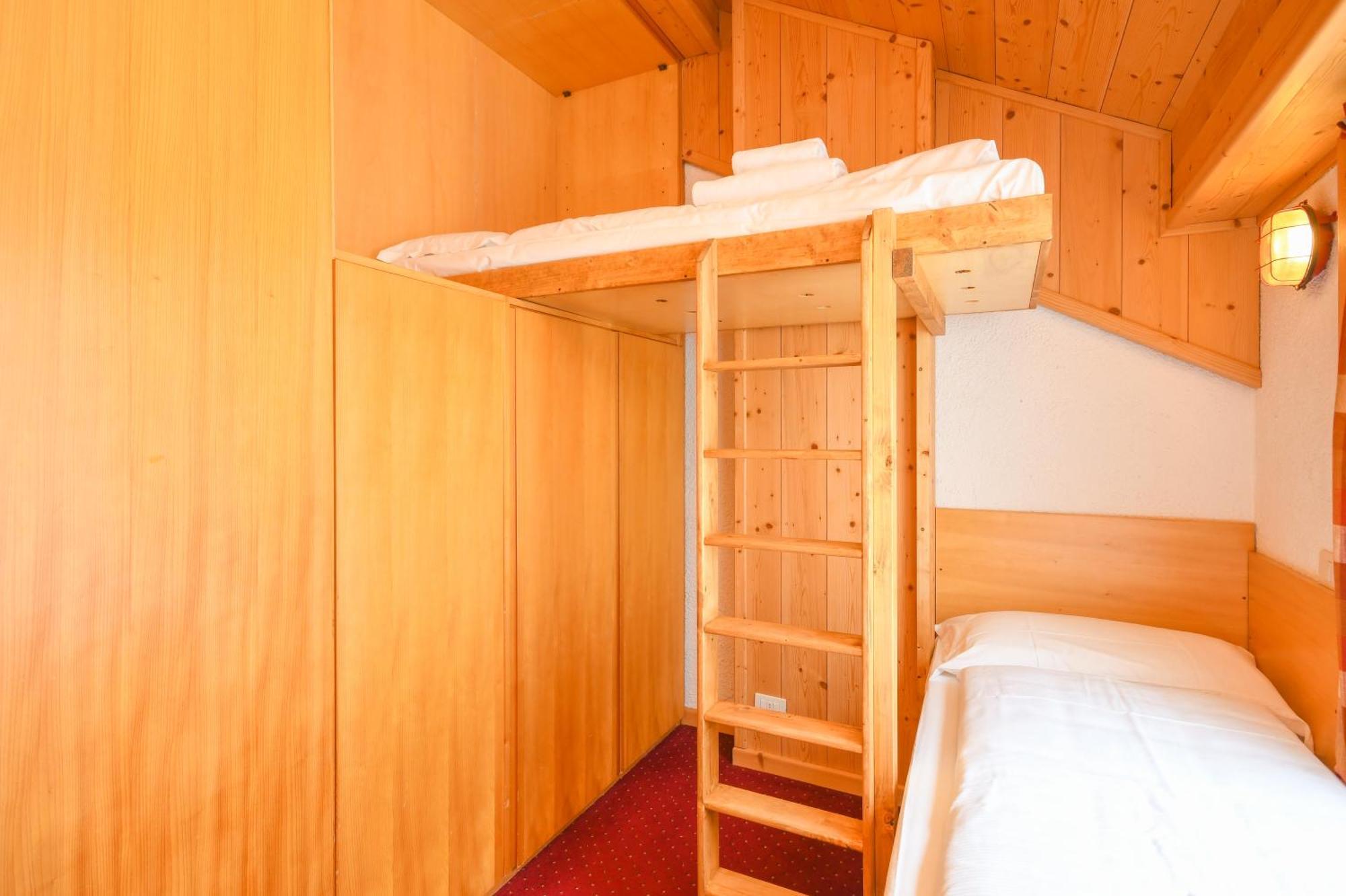 Bepy Hotel Garni Giustino Chambre photo